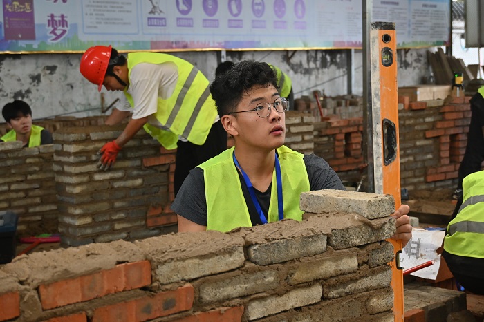 泸州市第二十届中职师生技能大赛土木建筑类比赛在泸县建校举行