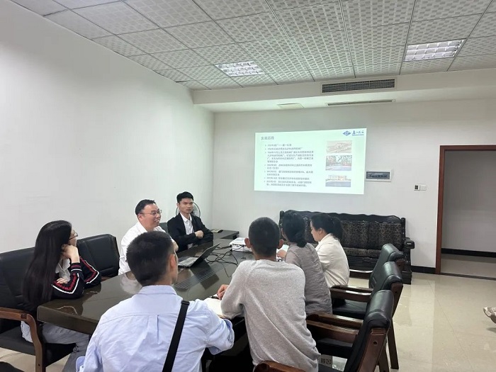 泸县建校赴泸州高新区开展学生实习企业调研